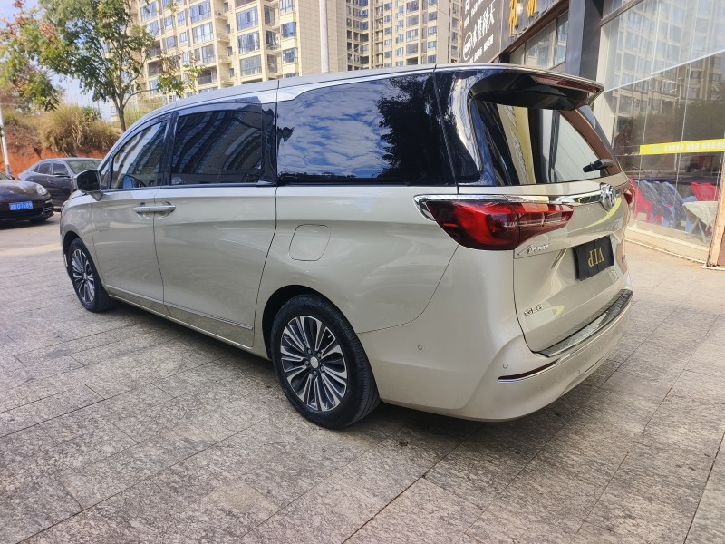 永州22年别克艾维亚4