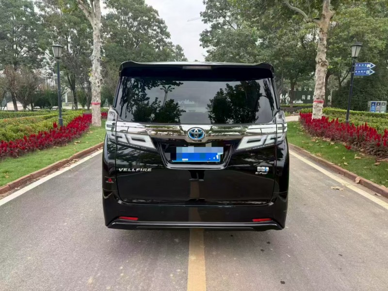 枣庄20年丰田威尔法9