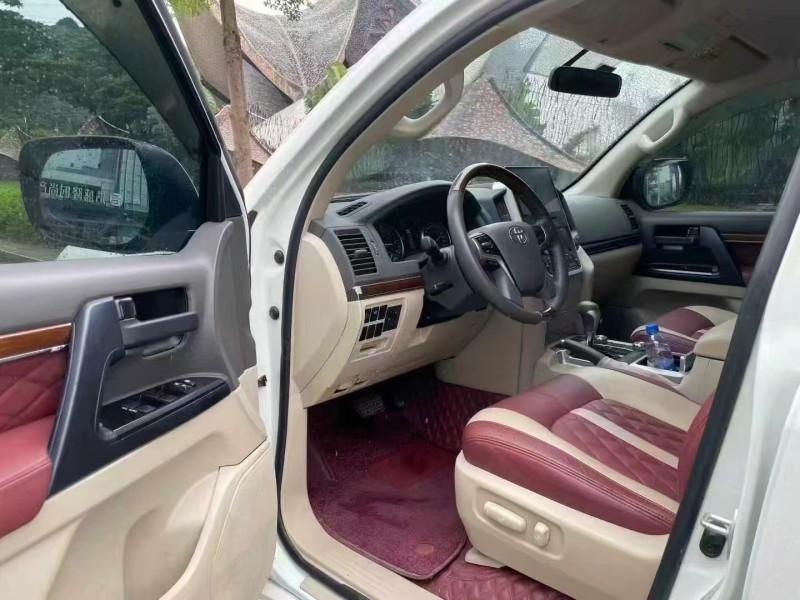 深圳20年丰田兰德酷路泽6