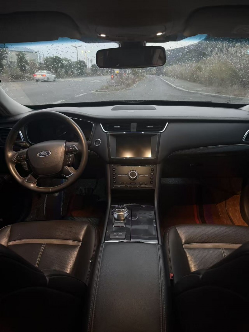贵阳18年福特金牛座6
