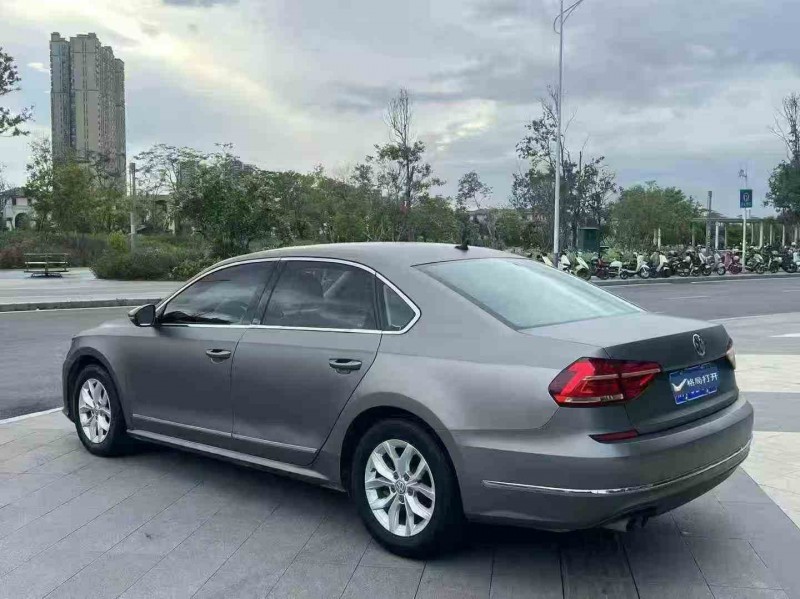 东莞18年大众帕萨特8