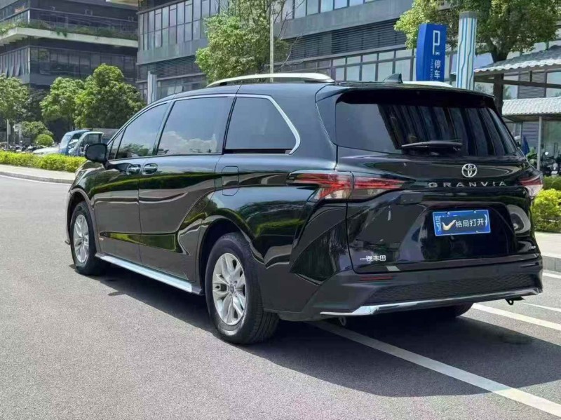 东莞24年丰田格瑞维亚7