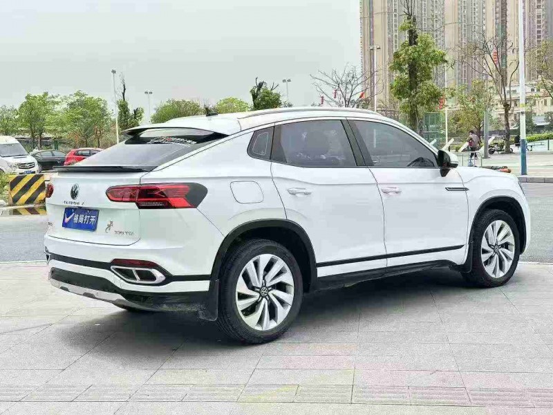 东莞21年大众探岳7