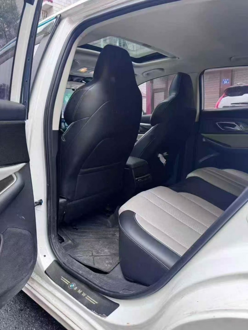 长沙23年北汽新能源EU系列9