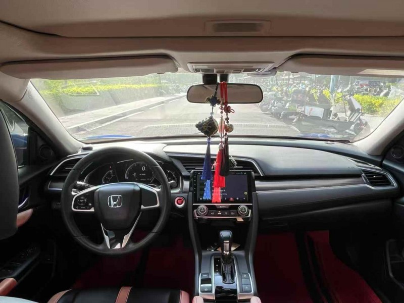 东莞21年本田思域5