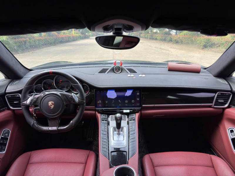 盐城12年保时捷帕拉梅拉2