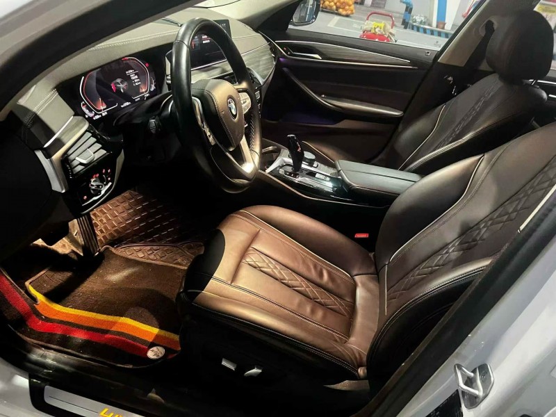 长沙20年宝马5系4