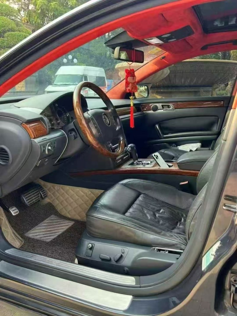 汕头11年大众辉昂6