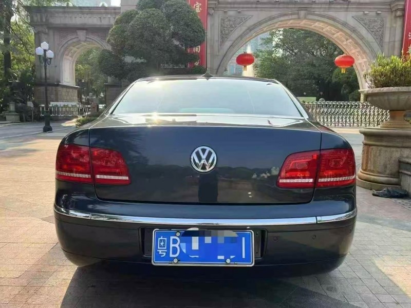 汕头11年大众辉昂9