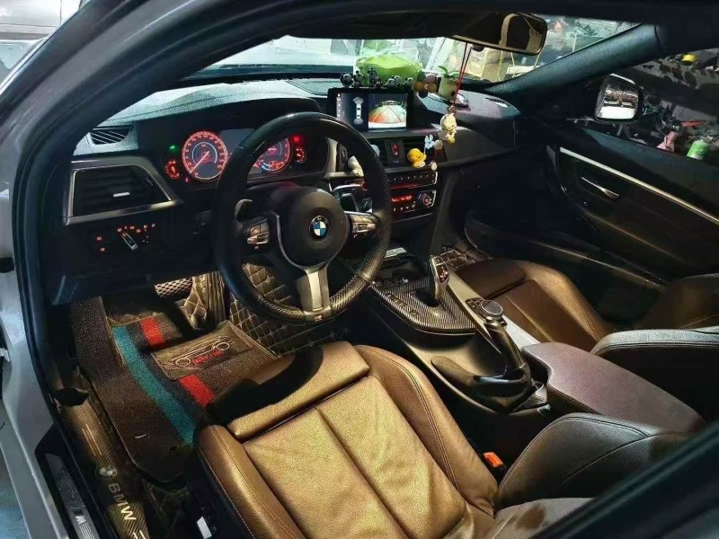 安顺19年宝马3系3