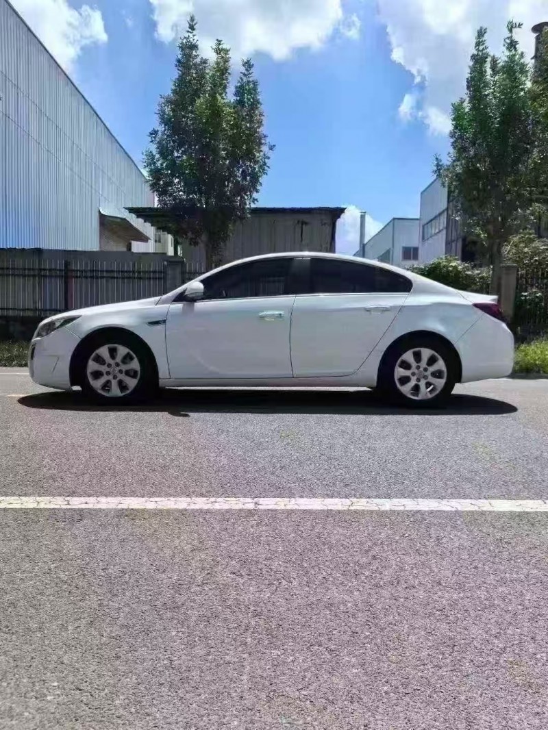 菏泽16年别克君威8