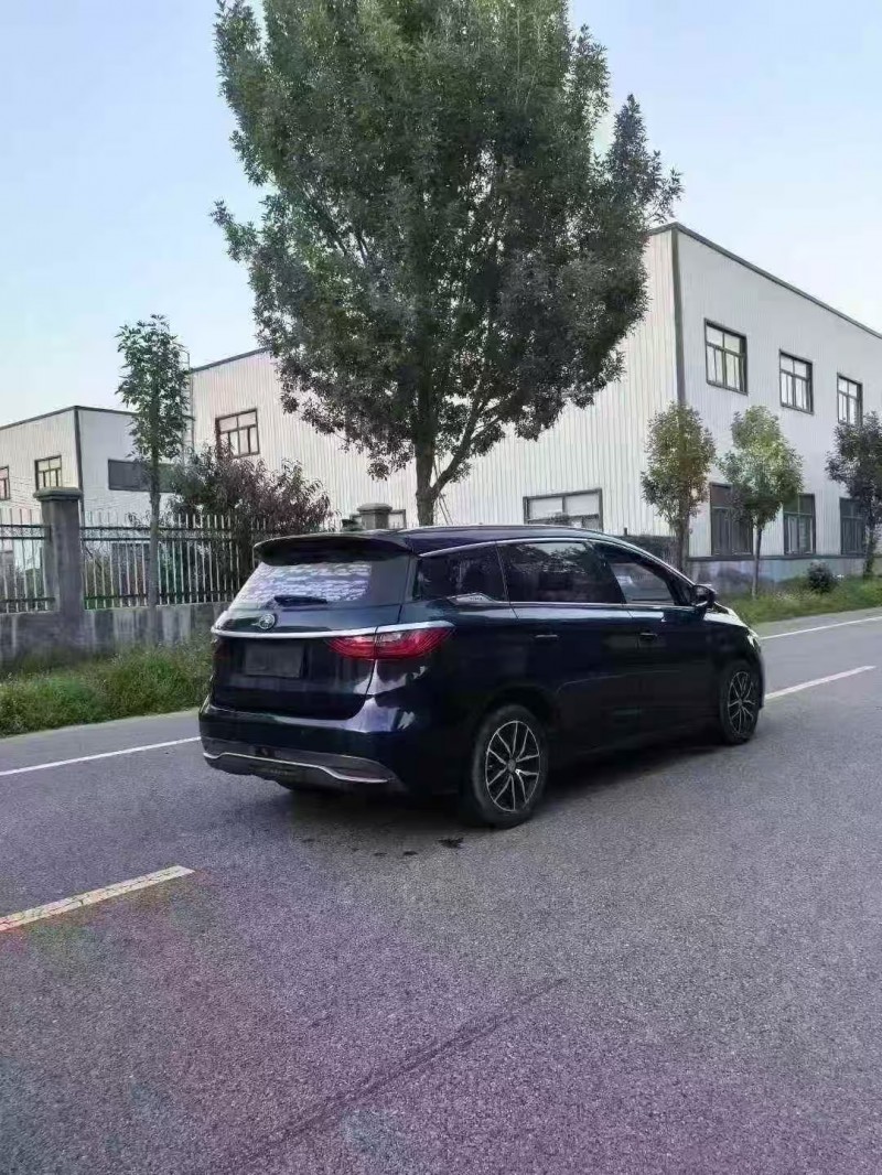 菏泽18年比亚迪宋8