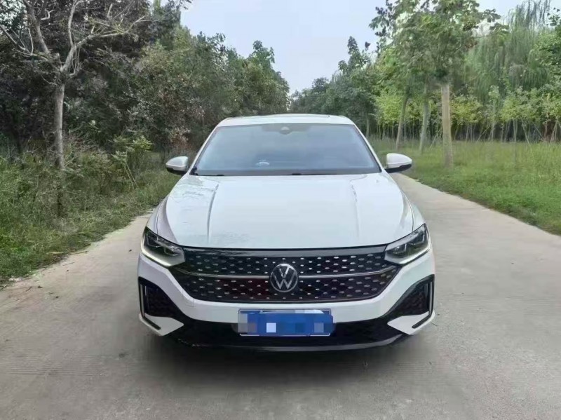 菏泽23年大众朗逸1