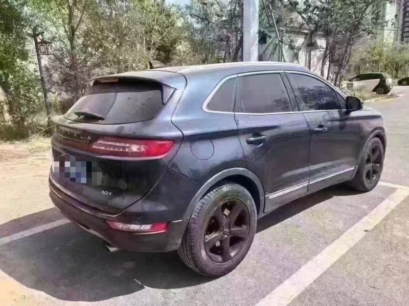 菏泽17年林肯MKC8