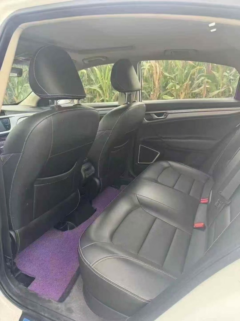 菏泽20年吉利帝豪5