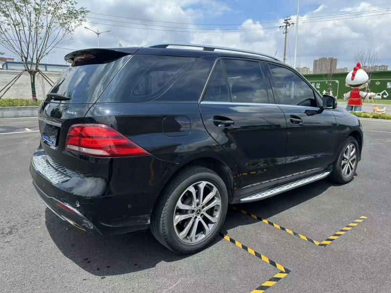 枣庄17年奔驰GLE7