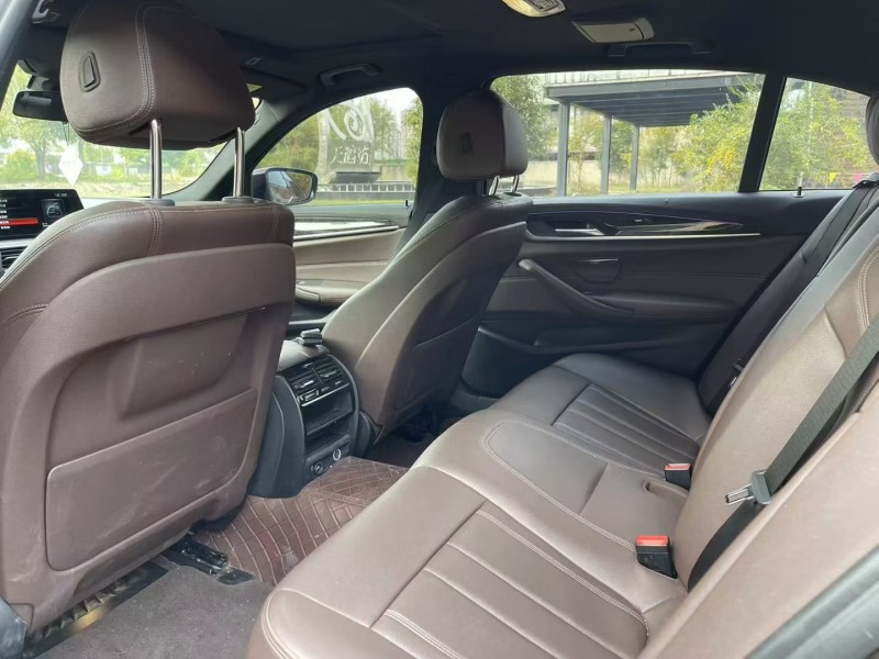 枣庄18年宝马5系5