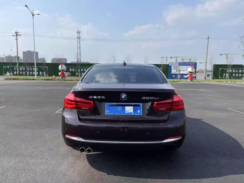 枣庄17年宝马3系9