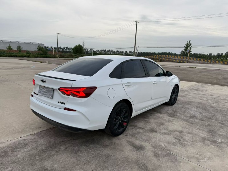 徐州20年雪佛兰科鲁泽8