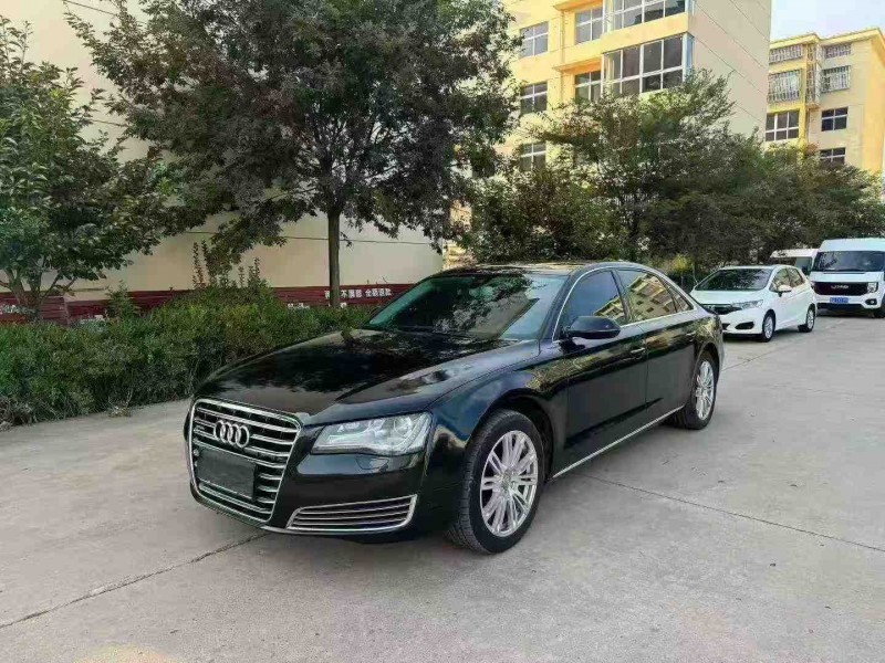 徐州13年奥迪A8L2