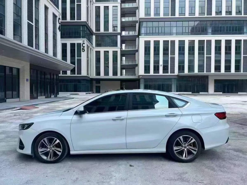 广州19年吉利缤瑞4