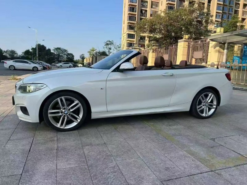 新余17年宝马2系2