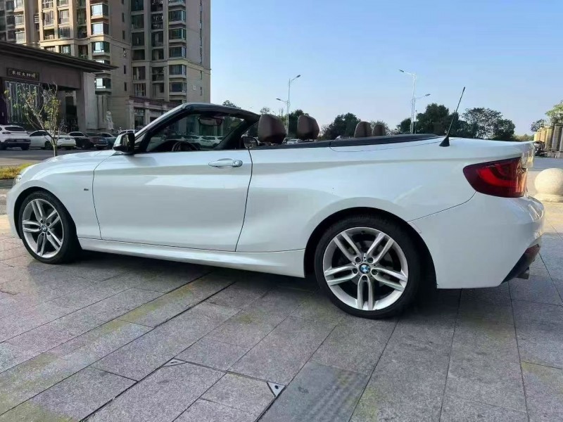 新余17年宝马2系3