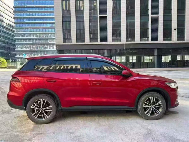 广州20年比亚迪宋6