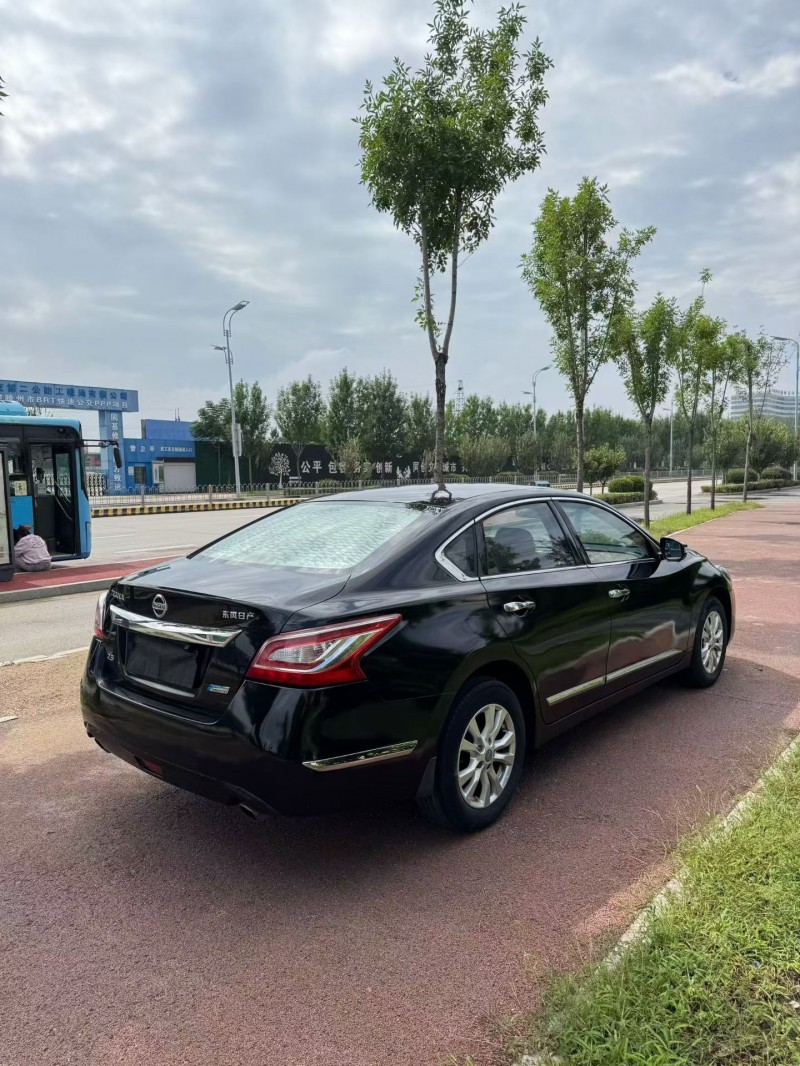 东营14年日产天籁9