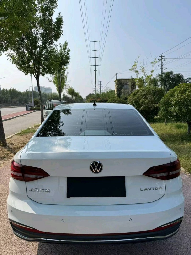 东营22年大众朗逸9