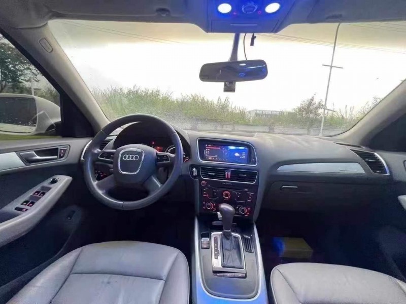 广州12年奥迪Q59