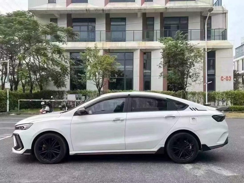 广州23年吉利缤瑞4