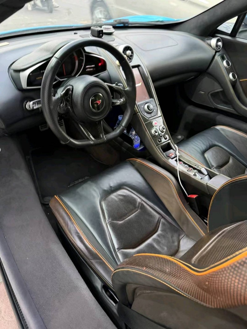 广州15年迈凯伦12C3