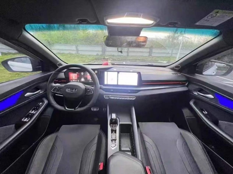 广州23年吉利缤瑞9