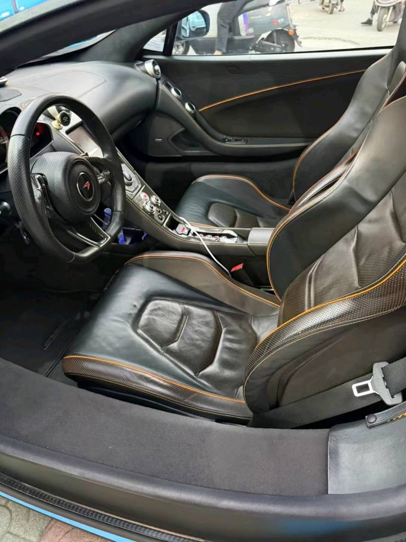 广州15年迈凯伦12C4