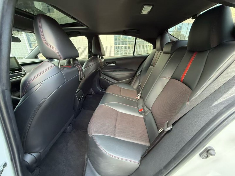 佛山22年丰田雷凌5