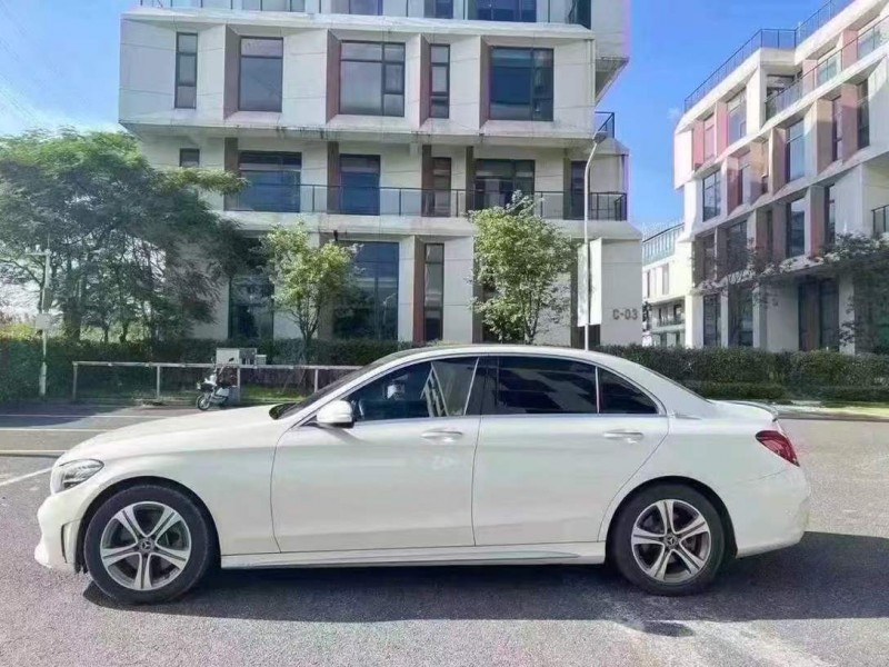 广州20年奔驰C4