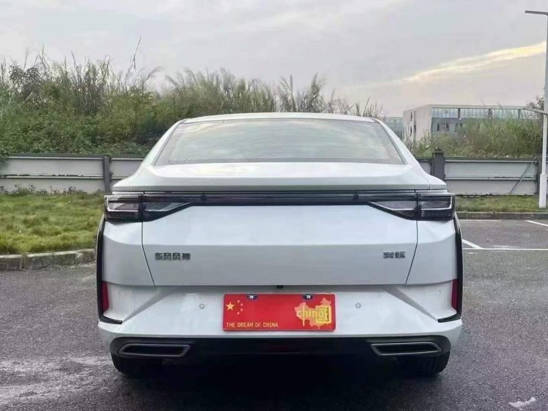 广州25年东风奕炫5