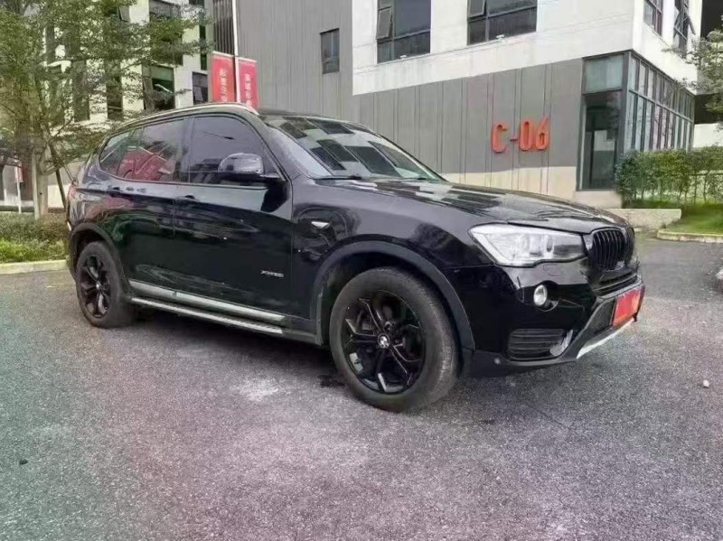 广州16年宝马X36