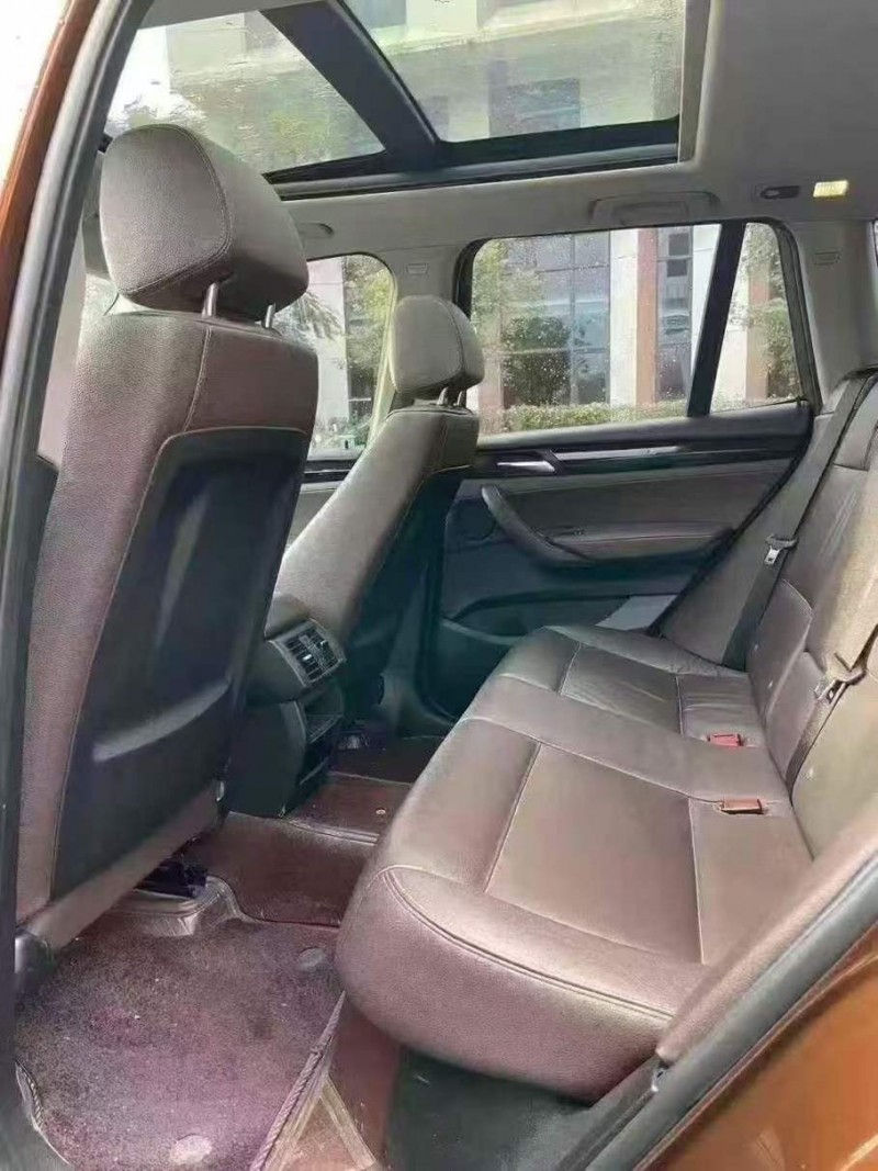 广州16年宝马X38