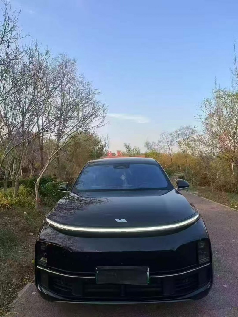 东营23年理想L81