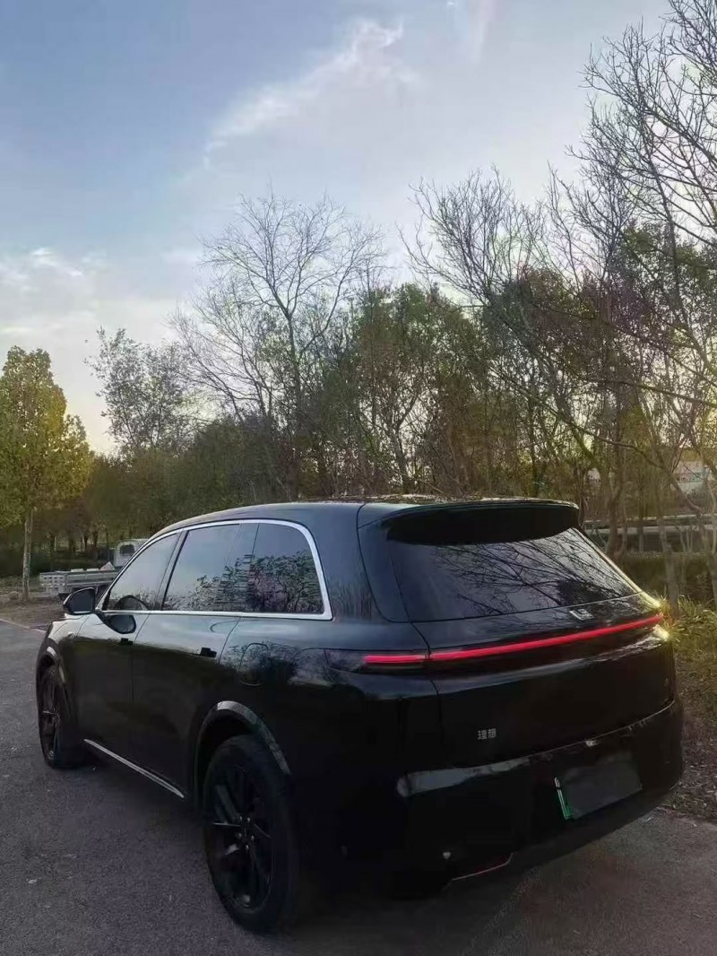 东营23年理想L89