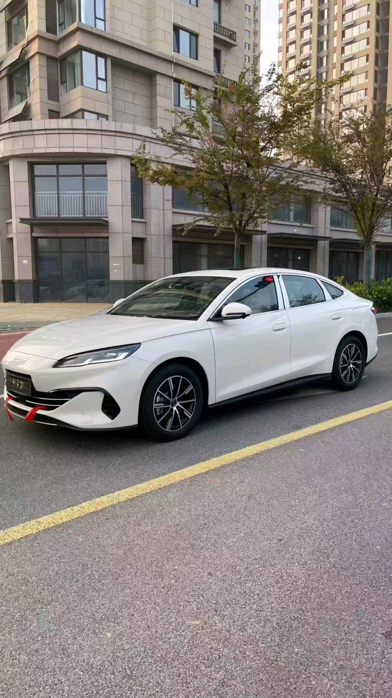 烟台25年比亚迪海豹2