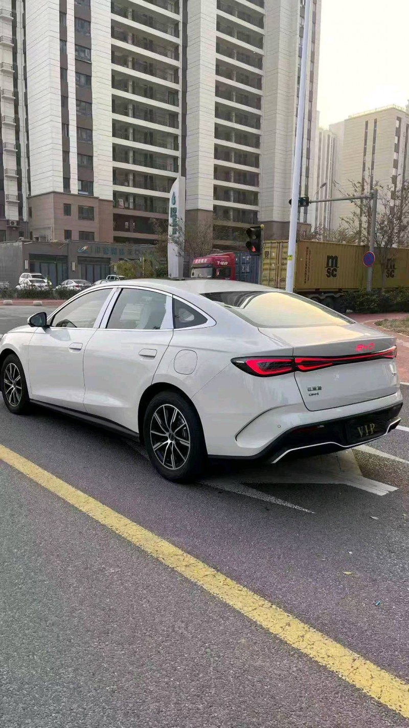 烟台25年比亚迪海豹8