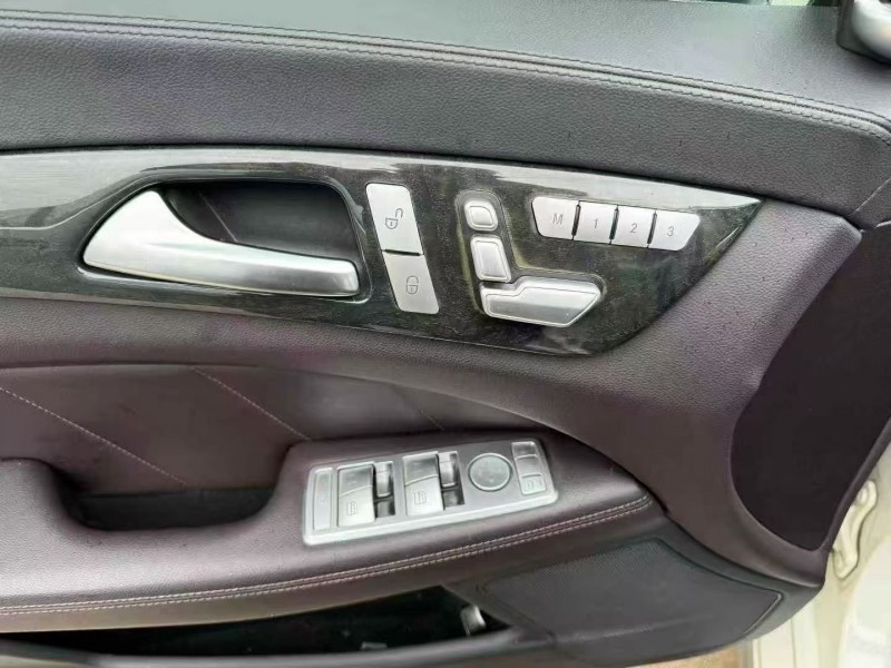 邵阳14年奔驰CLS7