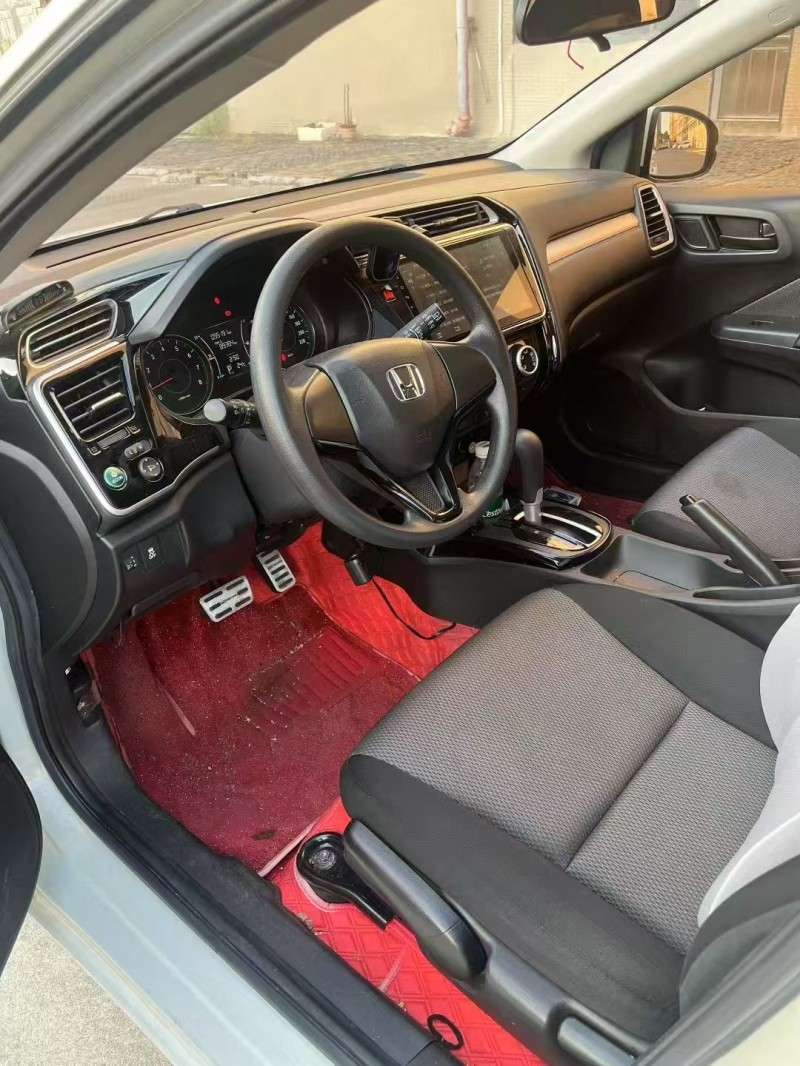 江门18年本田竞瑞4