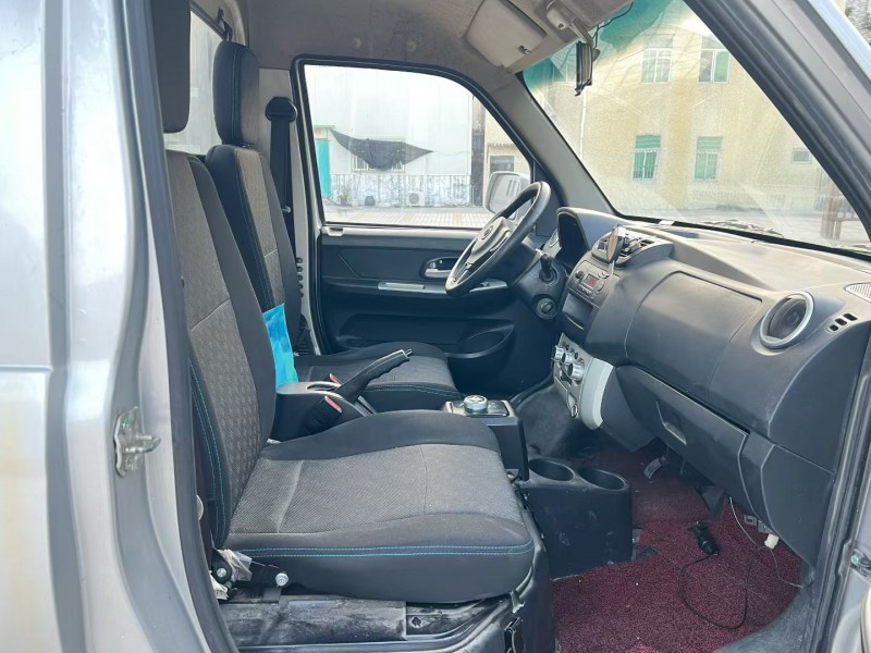 汕头23年瑞驰EC31微卡6