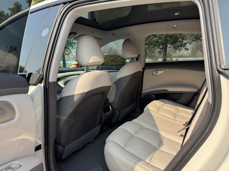 盐城25年智己LS67