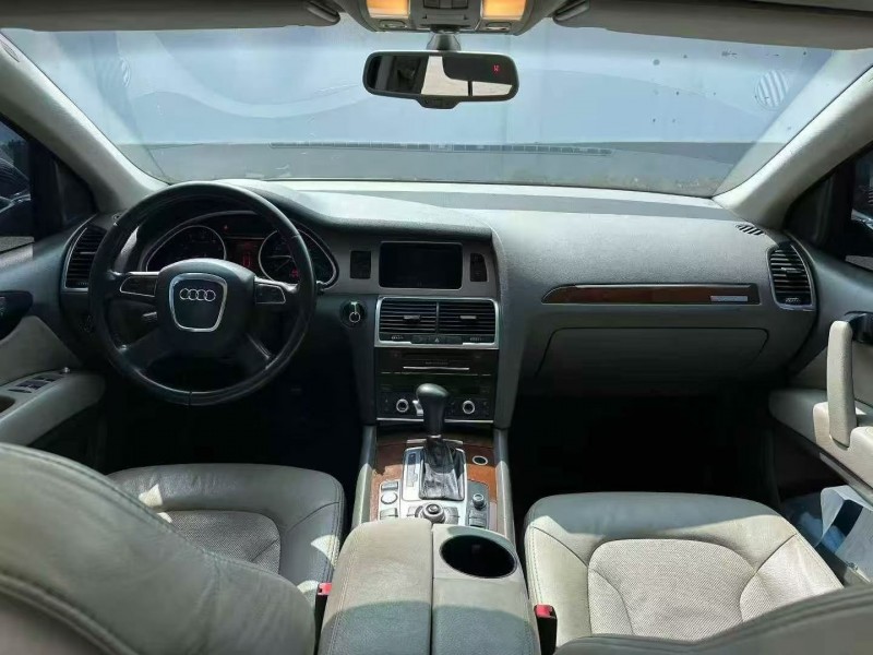 邯郸10年奥迪Q75