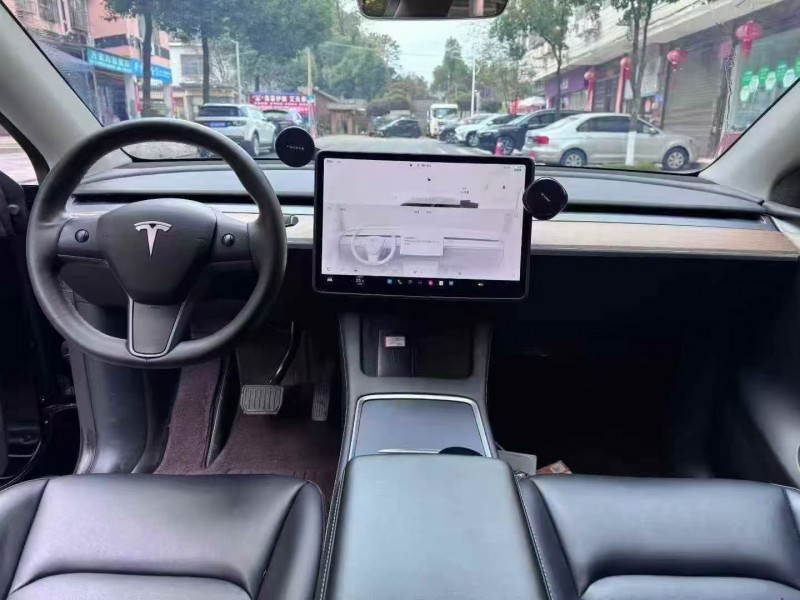 邵阳23年特斯拉MODEL Y4